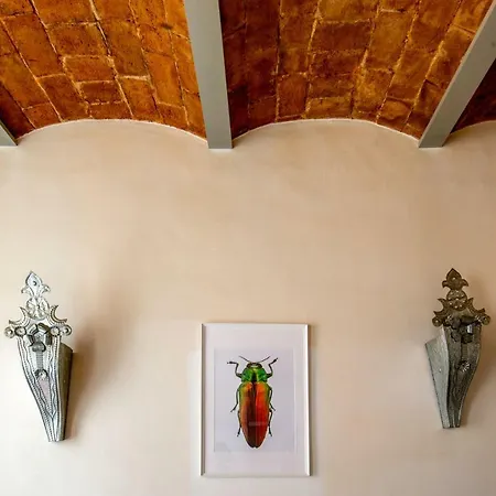 Apartment Moroni House