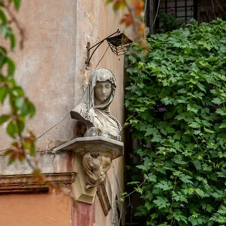 Moroni House Appartement *