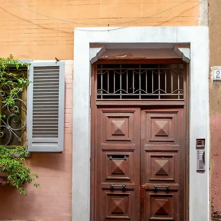 Apartment Moroni House *